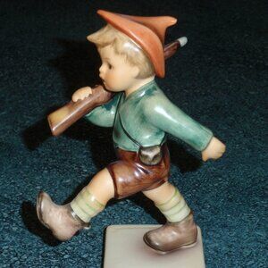 Goebel Hummel Figurine "On Parade" Marching Boy #720 TMK7 FIRST ISSUE - GIFT!
